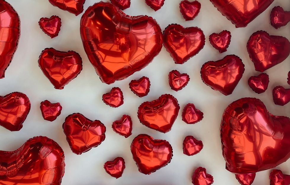 valentine's day heart balloons