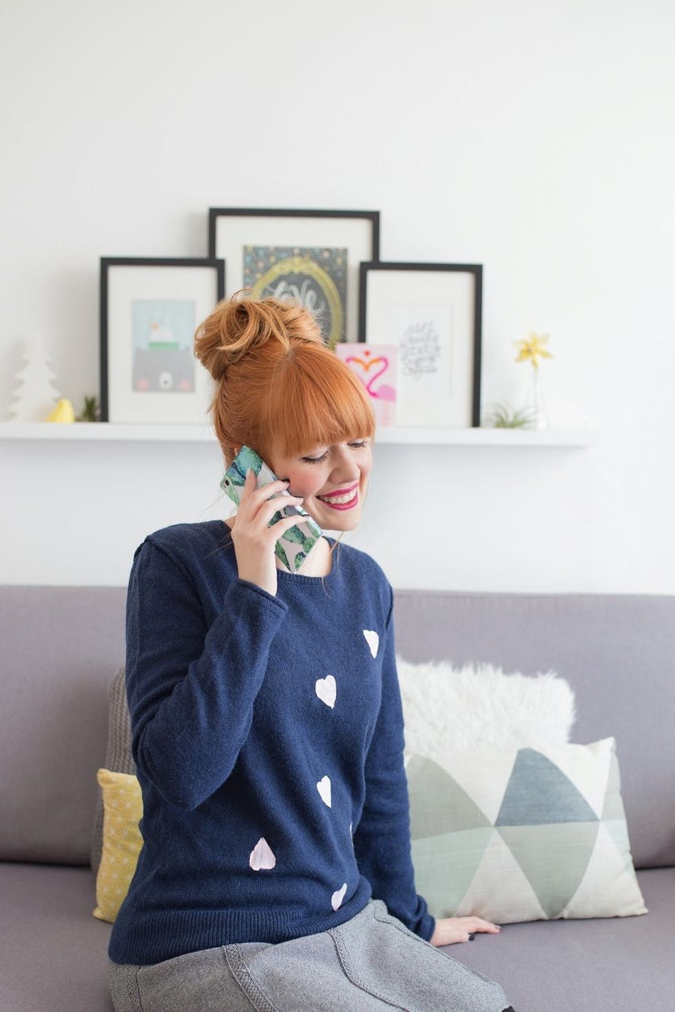 Valentine's Sweater - Reese Witherspoon outfit_0009