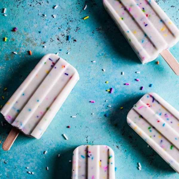 Vanilla Greek Yogurt Funfetti Popsicles
