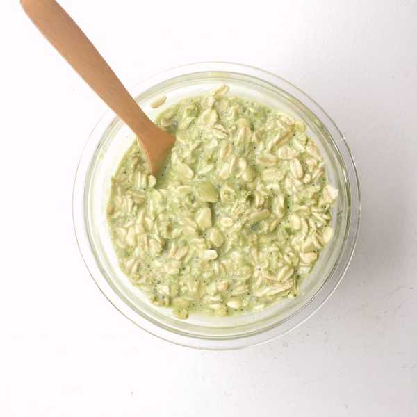 Vanilla Matcha Overnight Oats