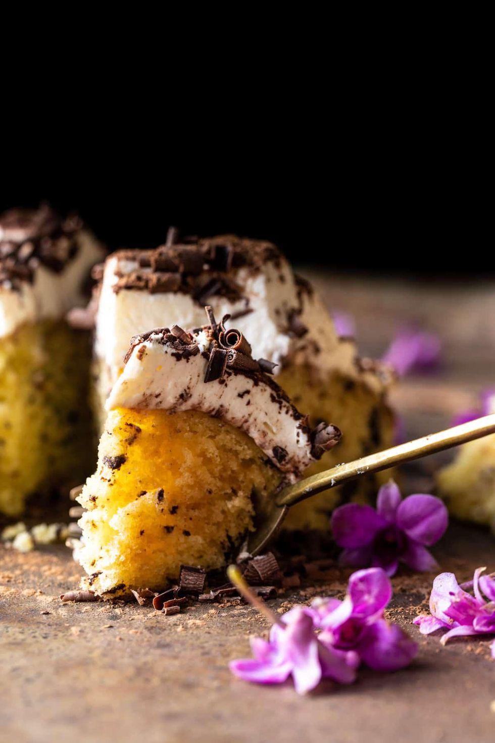 Vanilla Tiramisu Cake