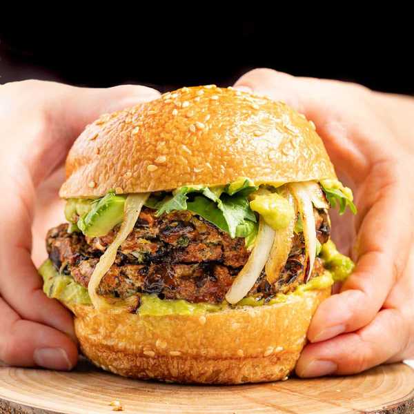 Vegan Black Bean Burgers