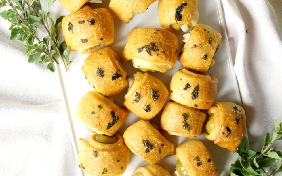 Vegan Garlic-Stuffed Olives in a Blanket