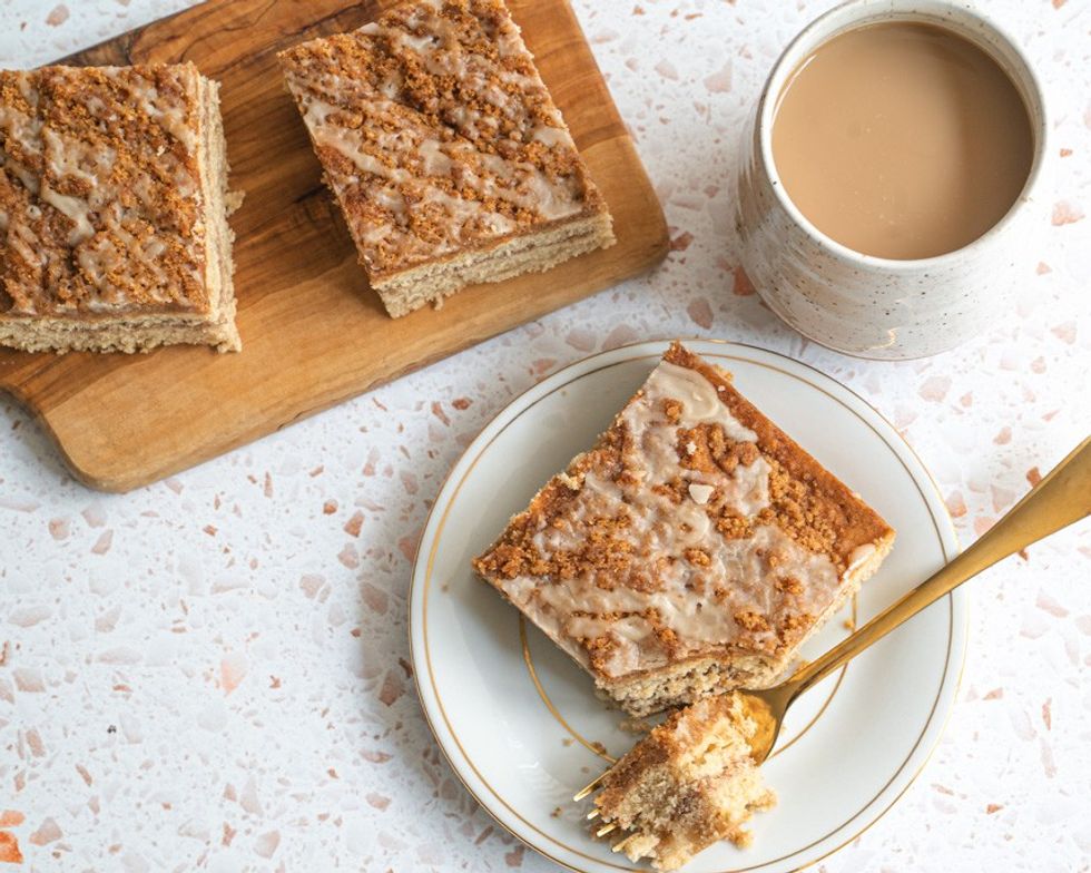Vegan German Streusel Cake