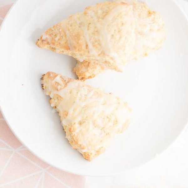 Vegan Lemon Scones