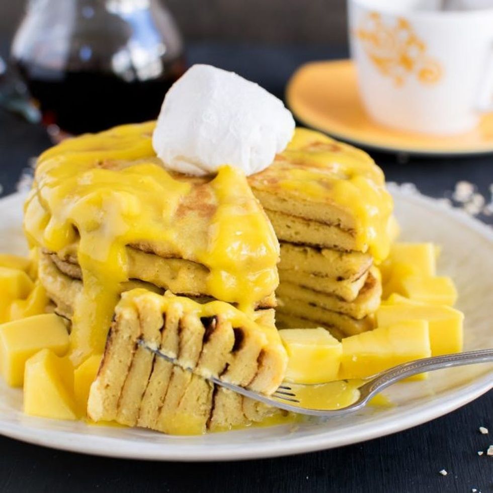 Vegan Mango Pancakes