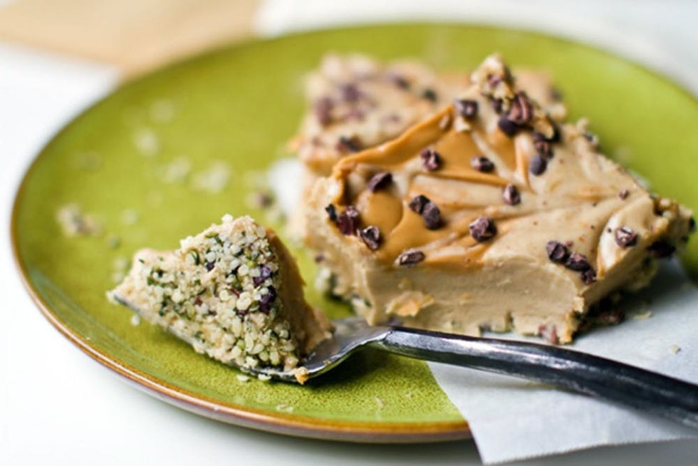 Vegan Peanut Butter Cacao Fudge Bars