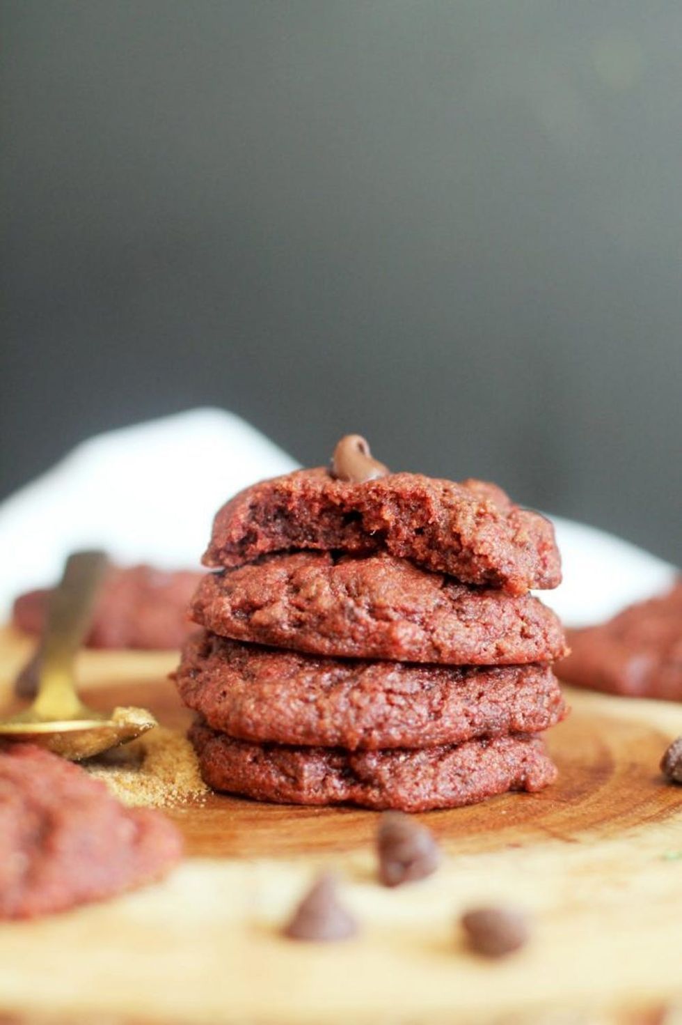 vegan-red-velvet-cookies