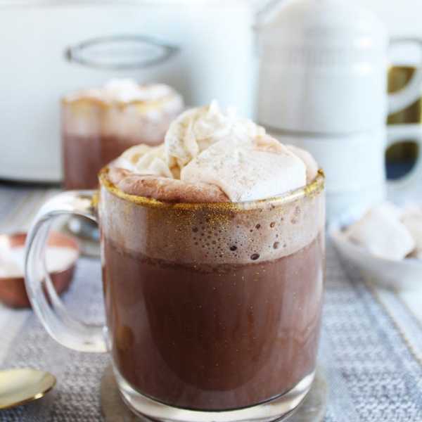 vegan slow cooker hot chocolate
