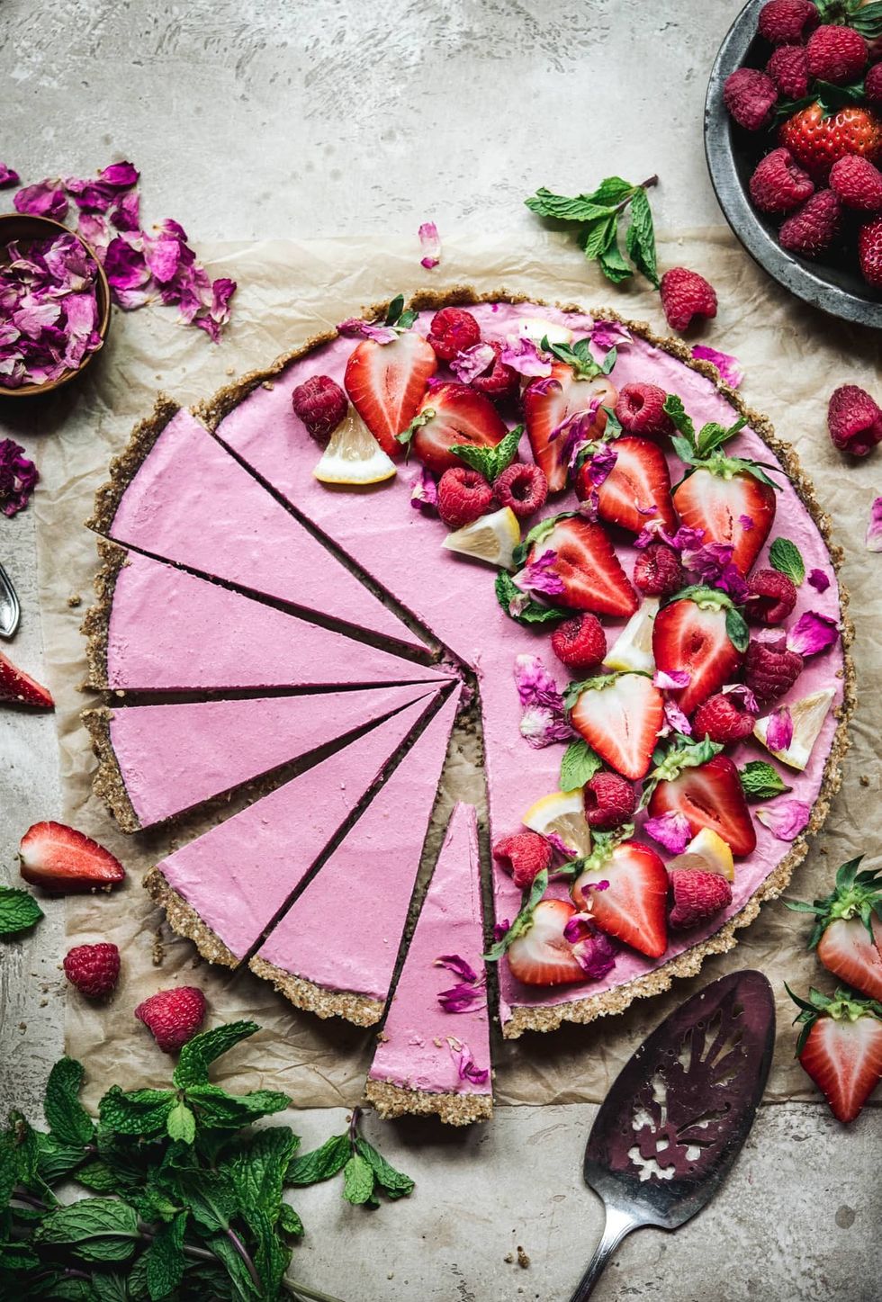 Vegan Strawberry Mousse Pie