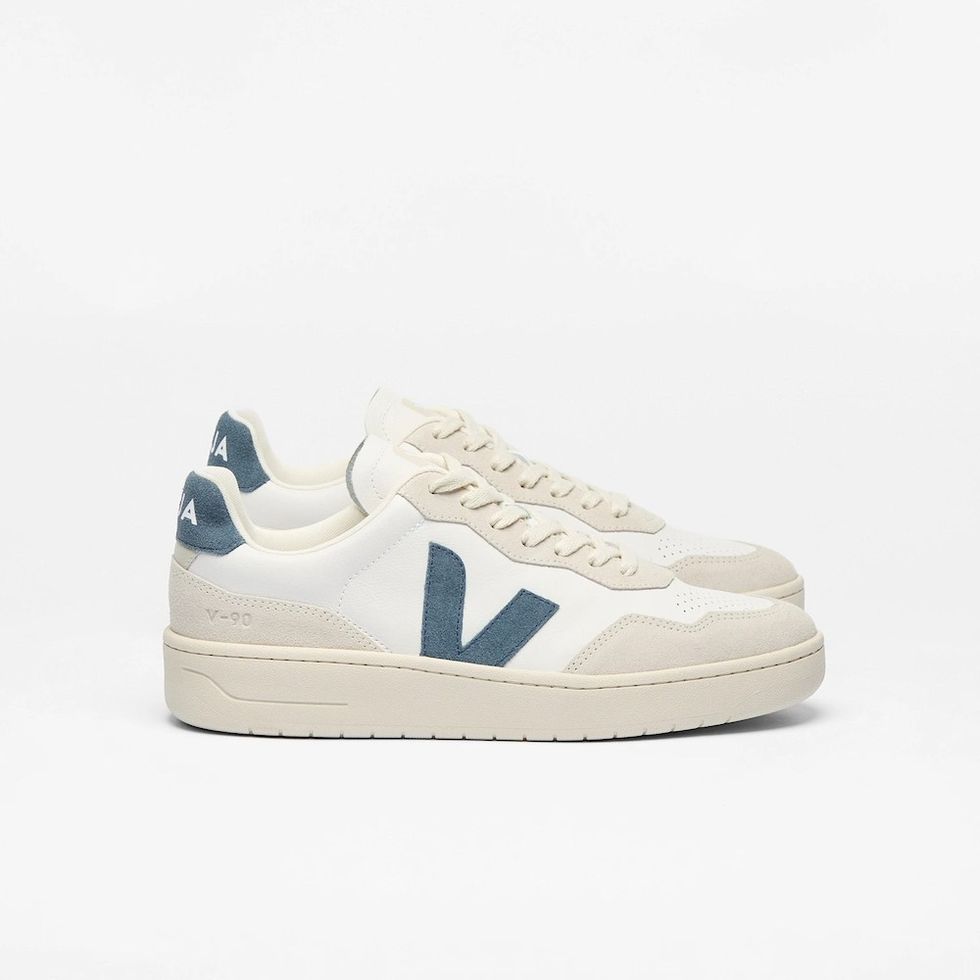 Vejas V-90 Leather White California
