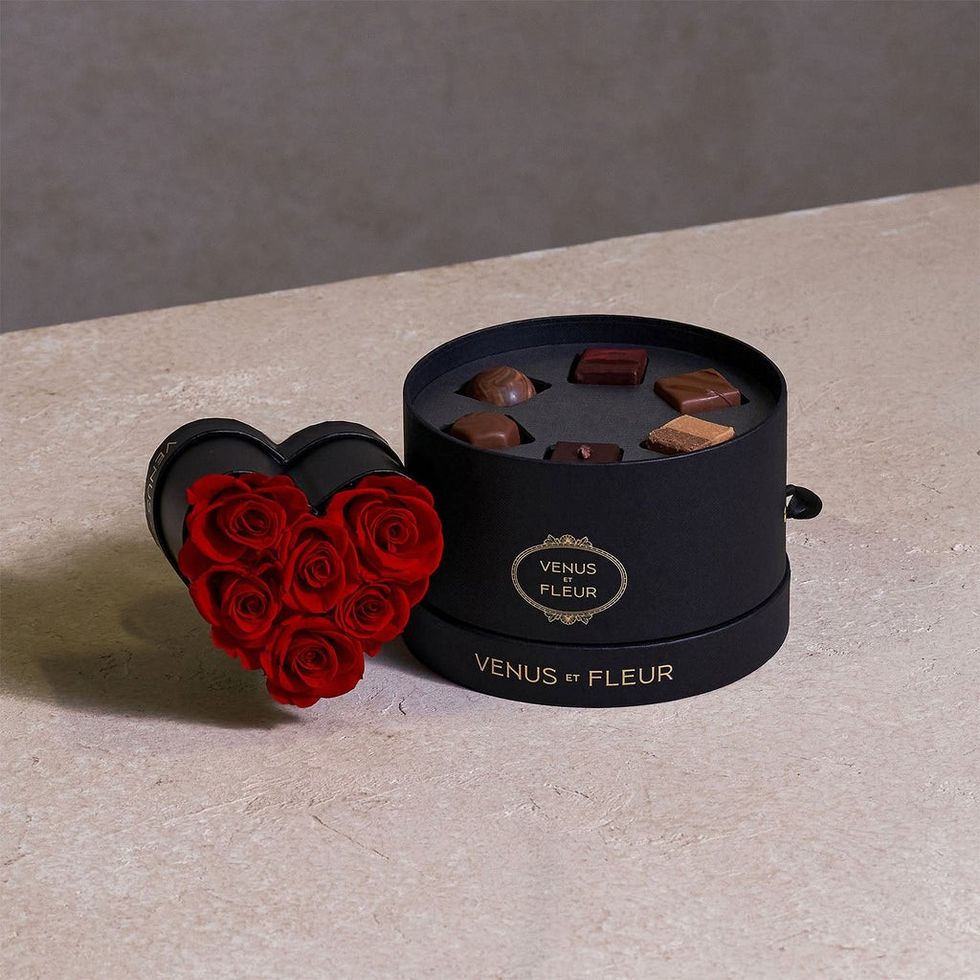 Venus et Fleur Love & Chocolates Gift Set
