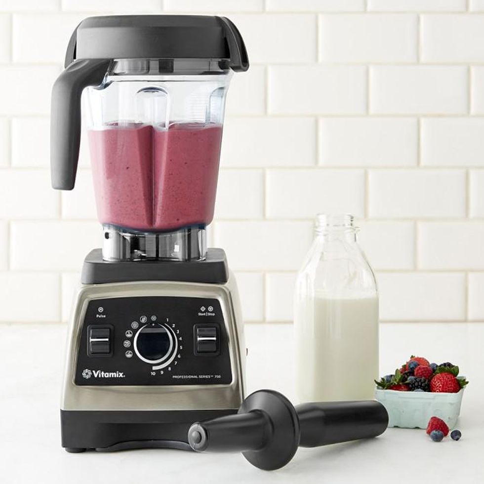 vitamix pro 750 blender
