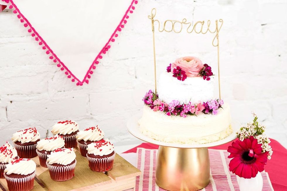 Wedding_Cake_Toppers_3Ways_059