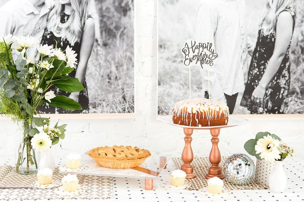 Wedding_Cake_Toppers_3Ways_109