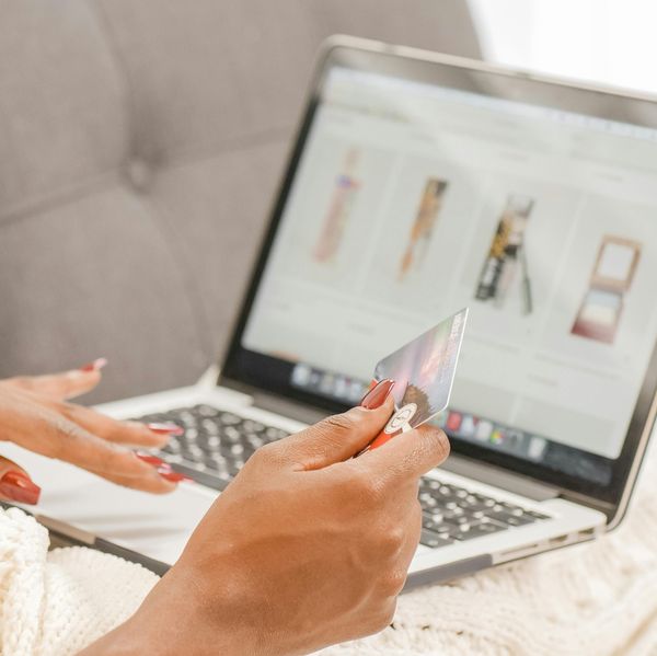 What deals does Amazon's Memorial Day sale have?