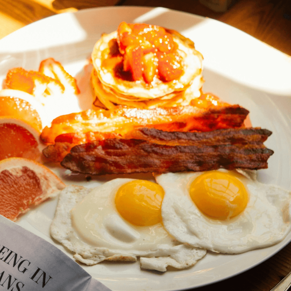 What do you serve at a brunch party?