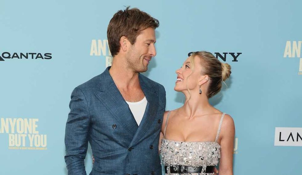 What is the age difference between Sydney Sweeney and Glen Powell?