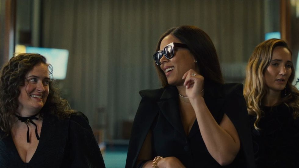 Who is Julia in Sweetpea?