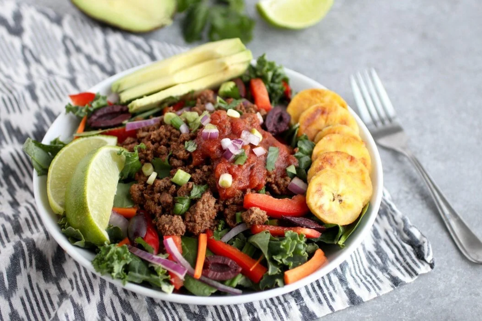 whole30 Taco Salad Bowl + Saut\u00e9ed Plantains