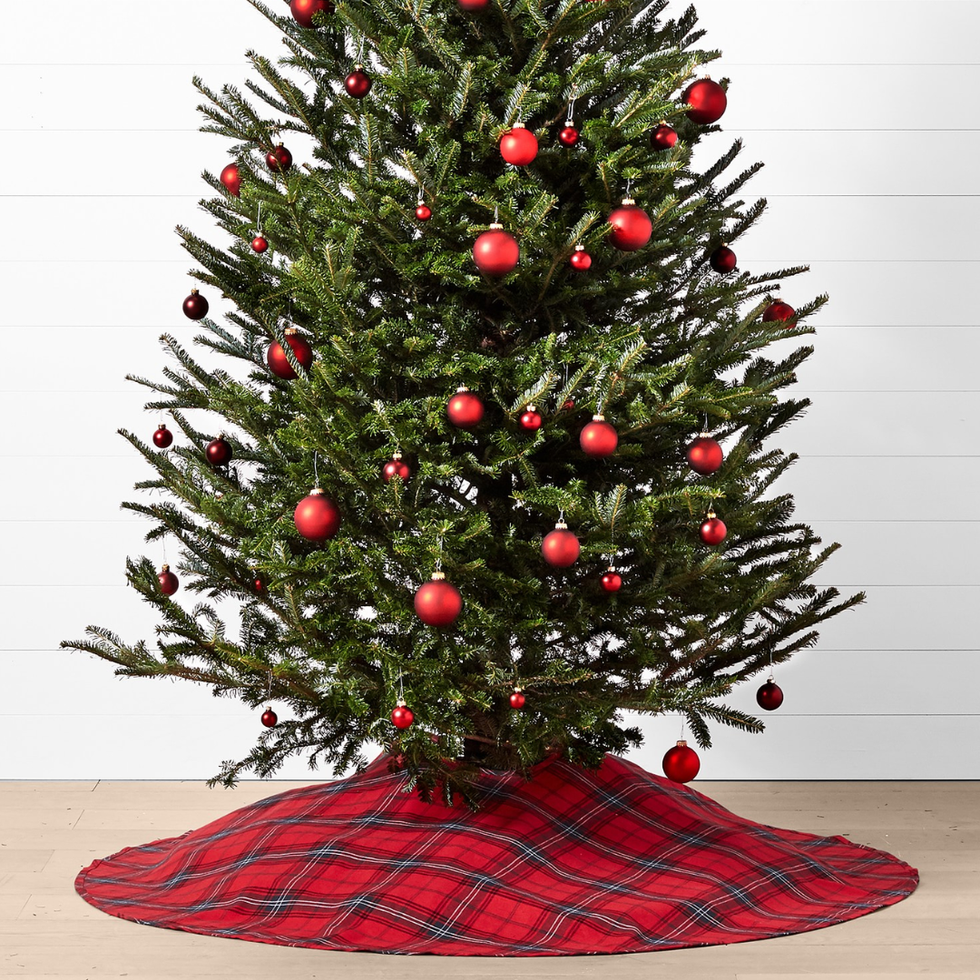 Williams Sonoma Classic Tartan Tree Skirt