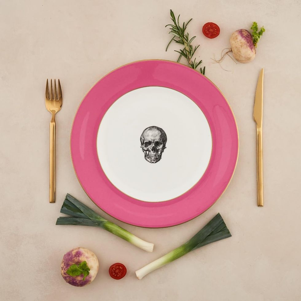 Wolf & Badger Raspberry Pink Skull Dinner Plate 