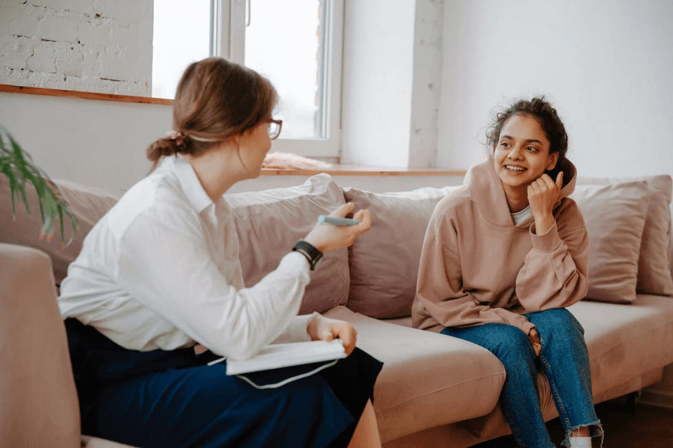 woman at therapist