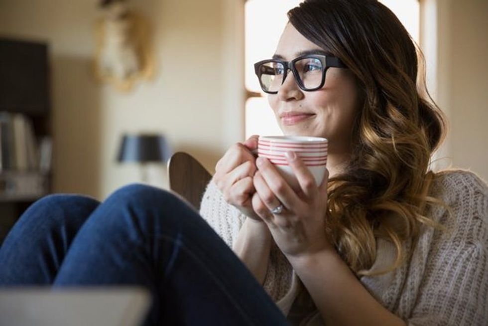 woman-drinking-coffee