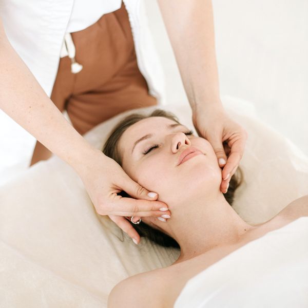 woman getting a lymphatic drainage massage