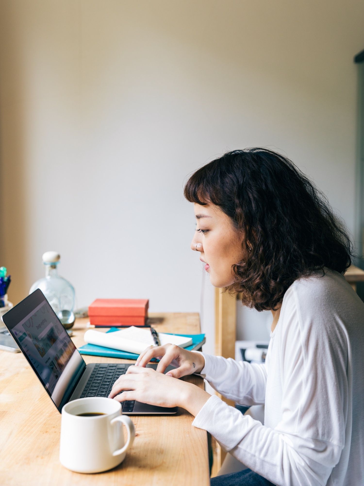 woman working on laptop