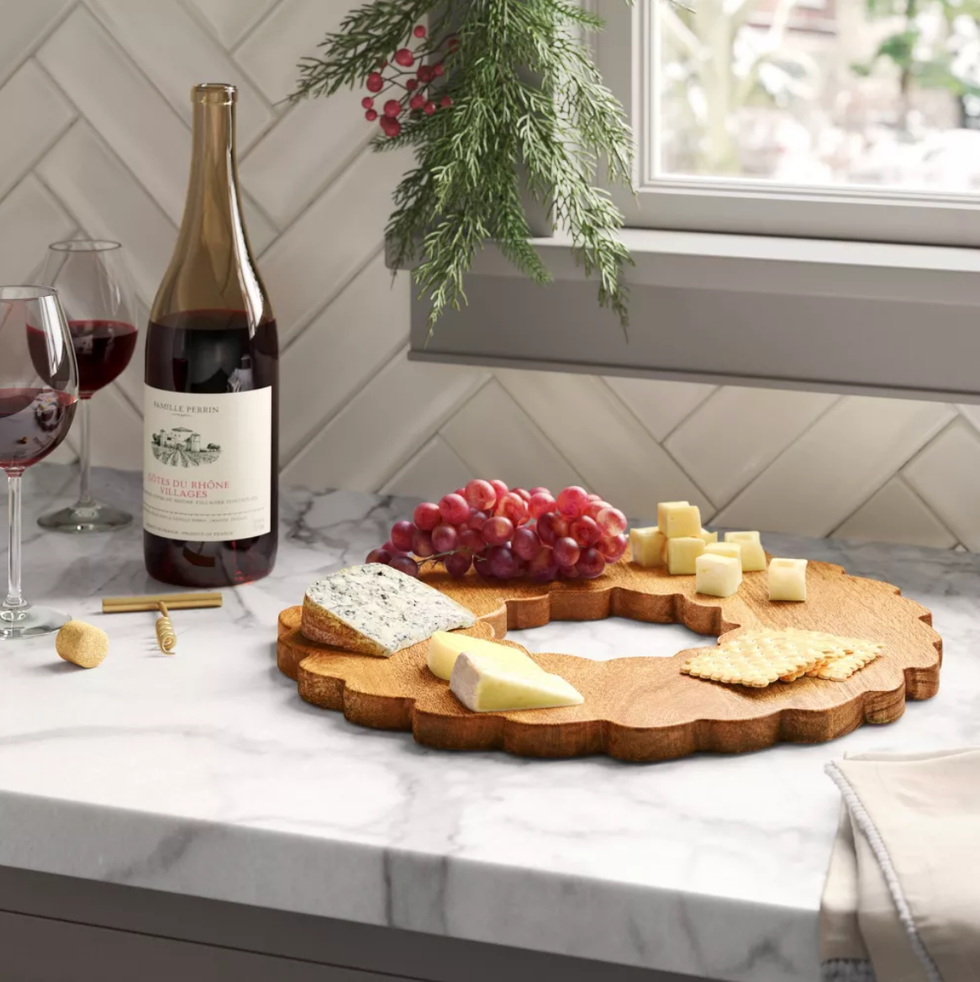 wreath cutting board holiday serving dishes