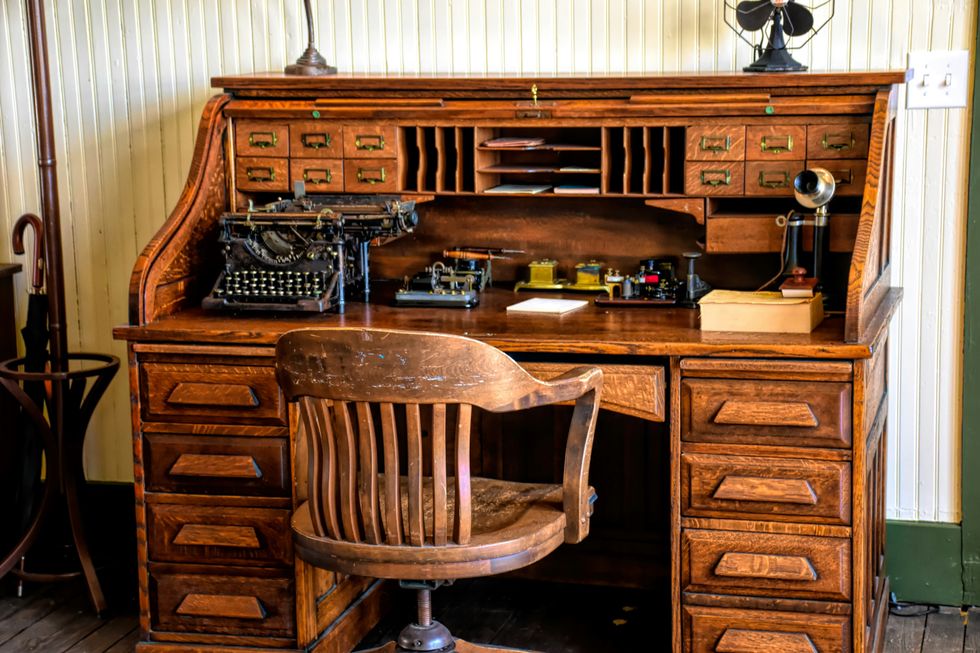 writing desk