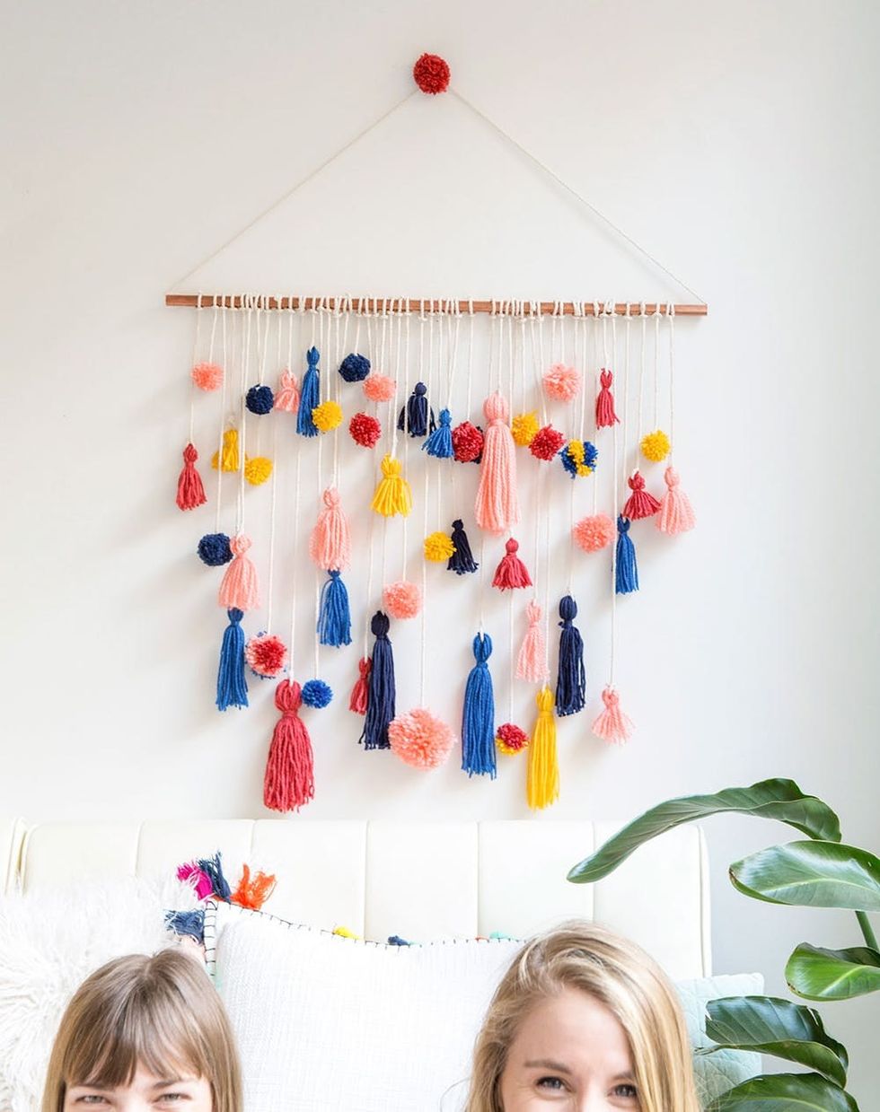 yarn-wall-hanging-21