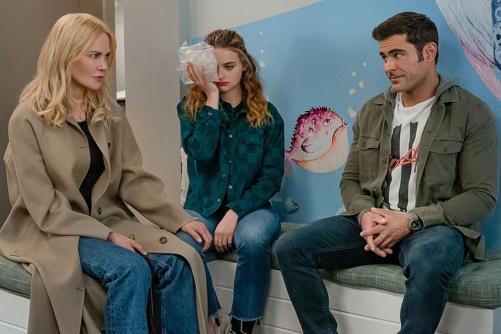 zac efron nicole kidman joey king sit in a scene during a family affair on netflix