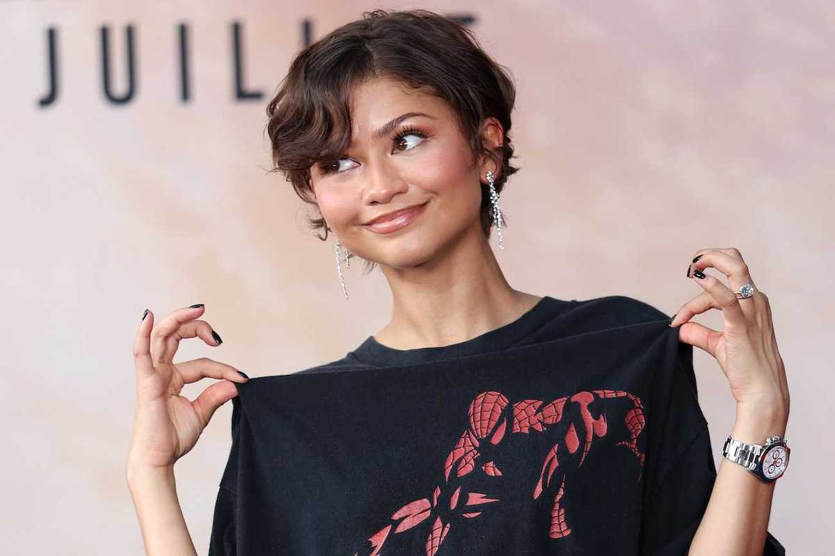 zendaya spider man brand new day outfits