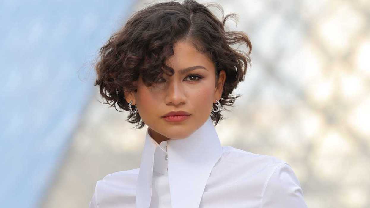 zendaya wedding band paris fashion week