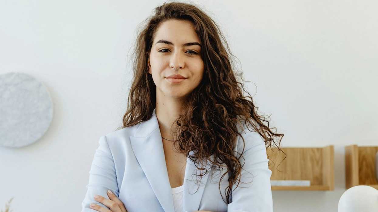 zodiac signs natural born leaders