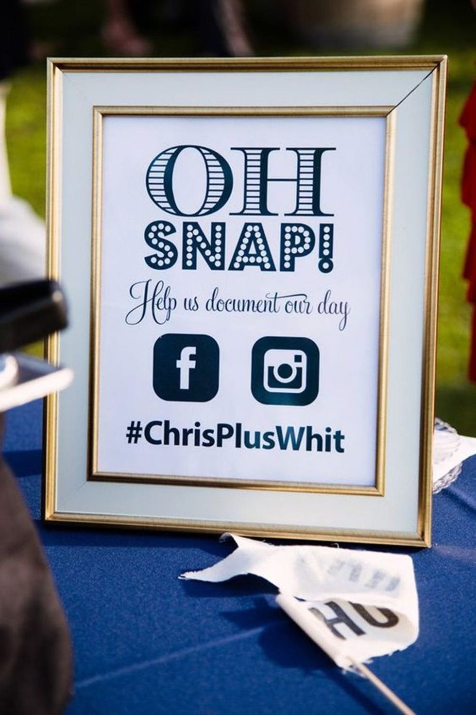 12 Suprisingly Pretty Social Media Signs to Use at Your Wedding - Brit + Co