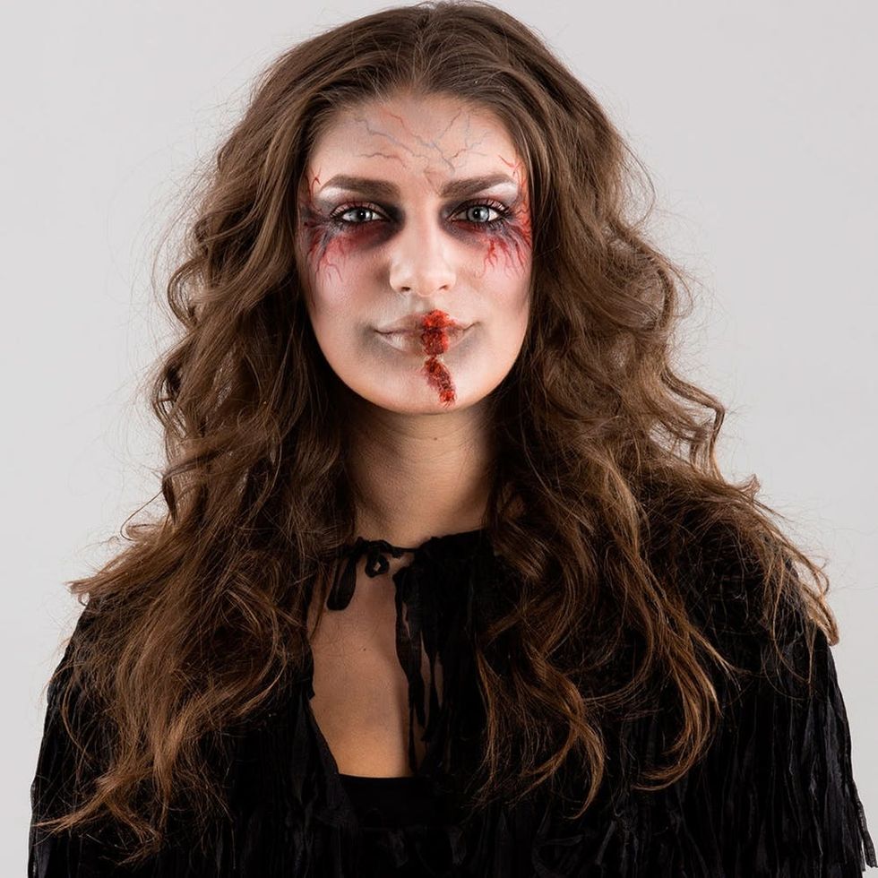 Rettidig Bot teenagere Zombie Halloween Makeup Tutorial For 2022 - Brit + Co