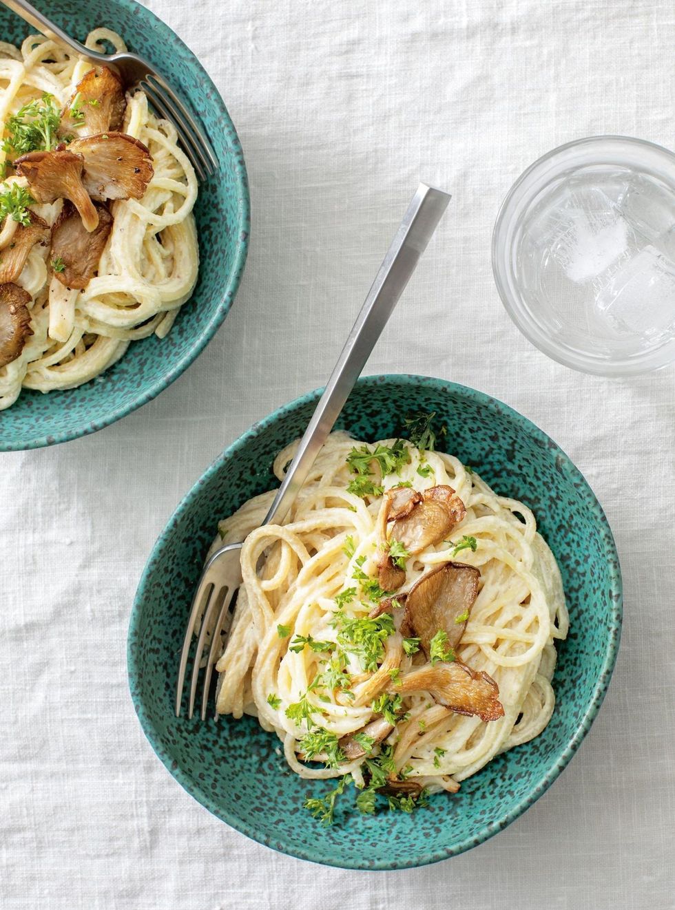 Zucchini Cacio e Pepe Pasta with Pan-Fried Oyster Mushroom recipes