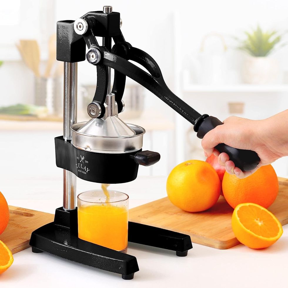 Zulay Kitchen Cast-Iron Orange Juice Squeezer